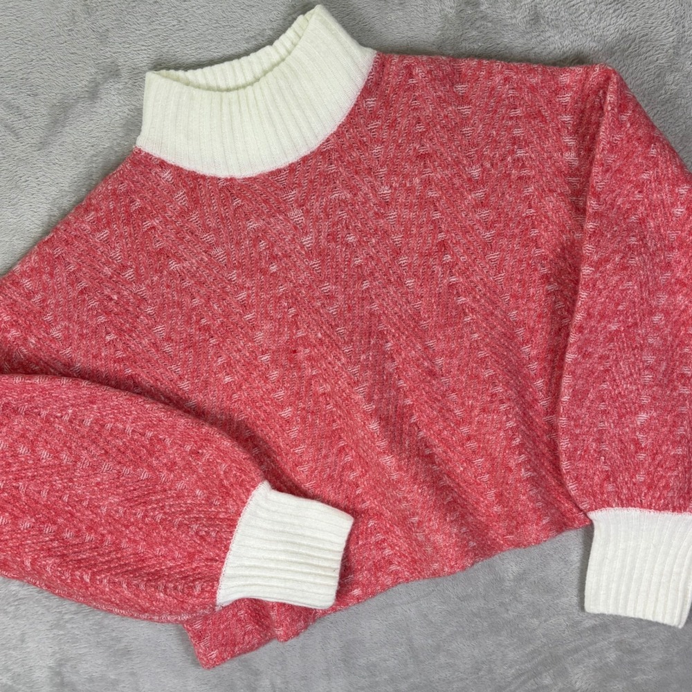 Love Bonito Women's Cropped Sweater Sz Small Pink White Mock Neck Ballon Sleeve